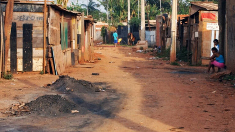 Função do Ministério das Cidades é criar políticas urbanas
